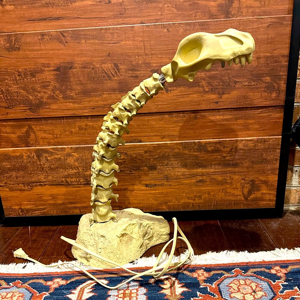 Lampasaurus Dinosaur Skull Skeleton Ceramic Desk Lamp Light by Salton/Stiffel